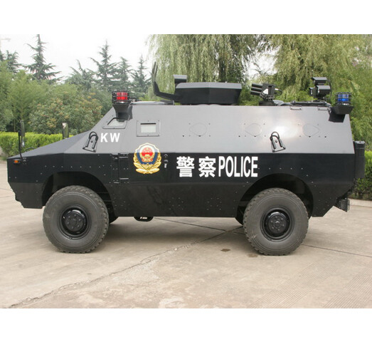 wheeled armored vehicle