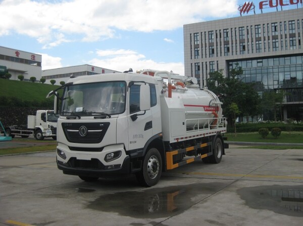 Sewer Suction Truck