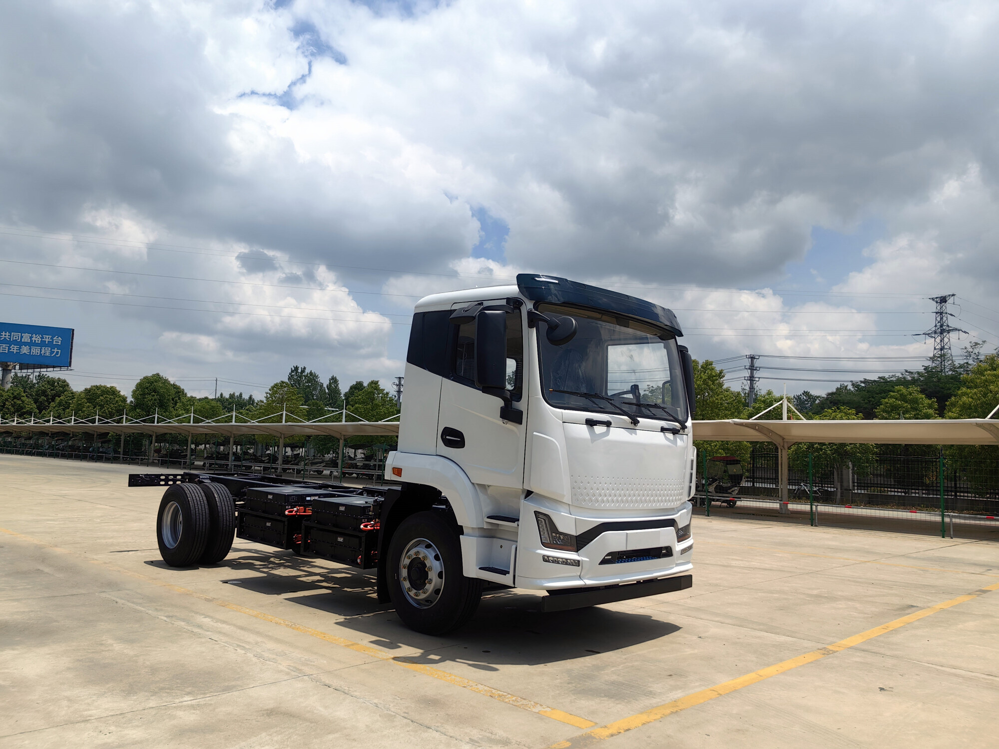Electric truck chassis manufacturer OEM factory Development of pure electric truck chassis